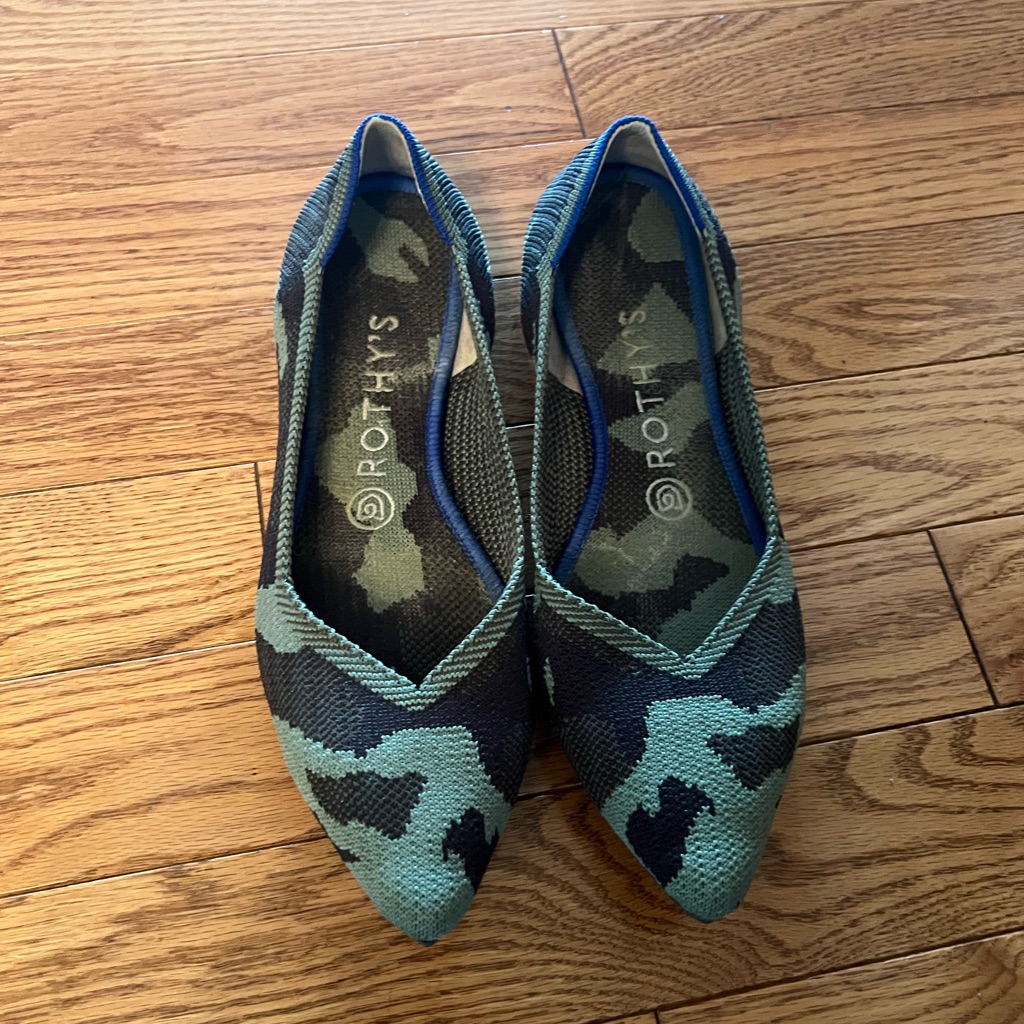 Rothy's Blue And Black Camo Pointed Flats